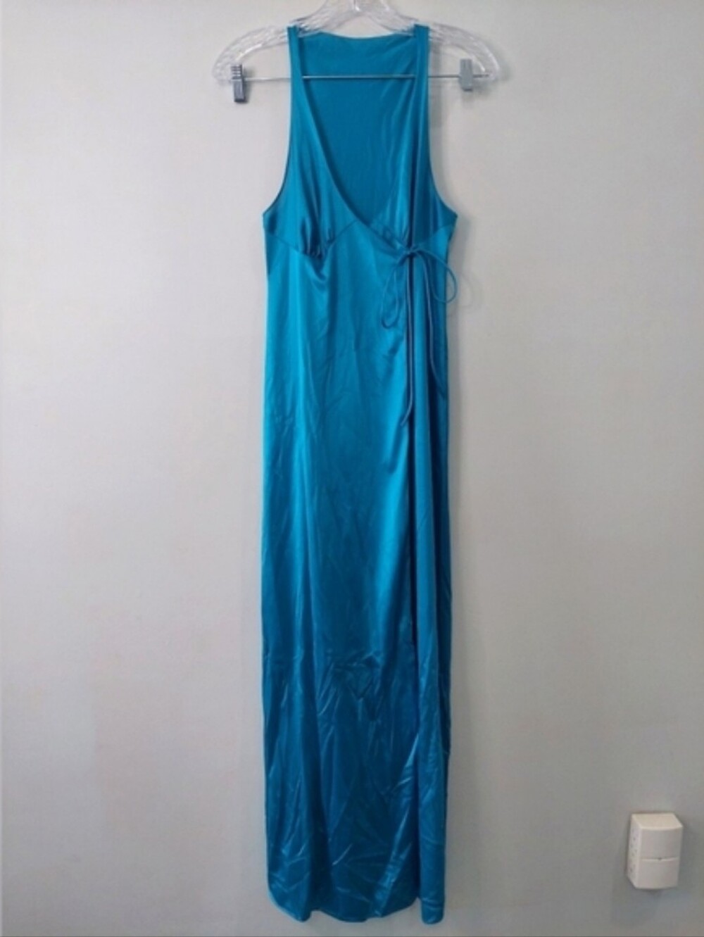 Vanity Fair Women's Vintage Robe Dize 34 Blue Sleeveless Floor Length
